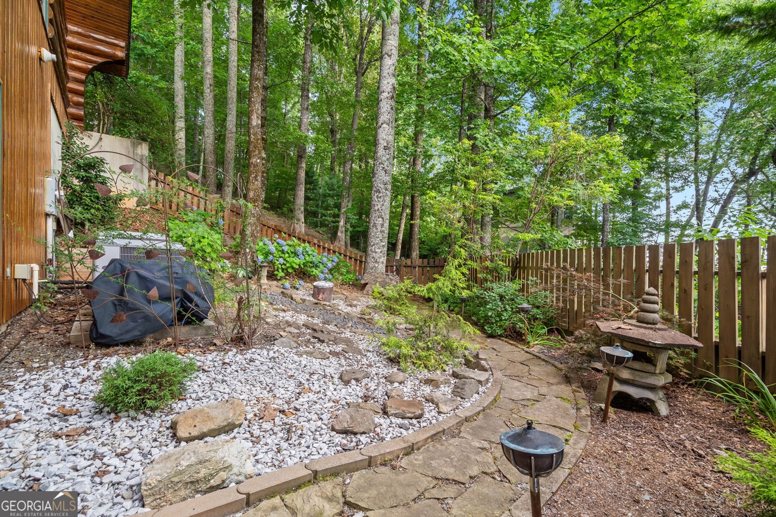 1410 Rainwater Trail Tiger - 60