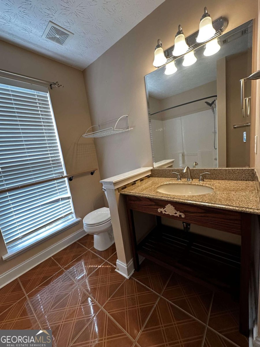 5026 Limerick Lane Flowery Branch - 18