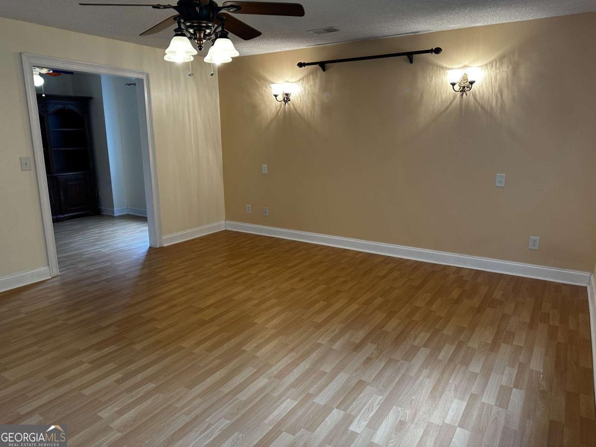 5026 Limerick Lane Flowery Branch - 32