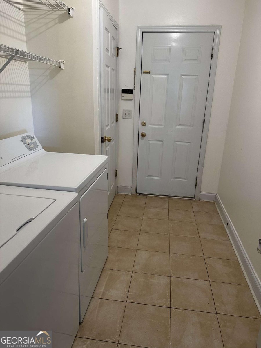 5026 Limerick Lane Flowery Branch - 9
