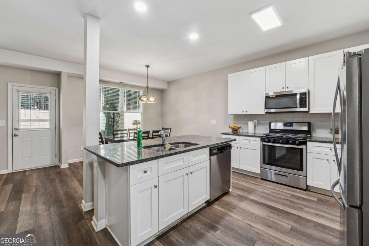 1062 Valley Rock Drive Lithonia - 11