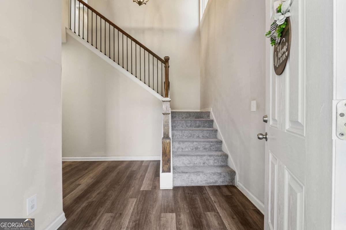 1062 Valley Rock Drive Lithonia - 2