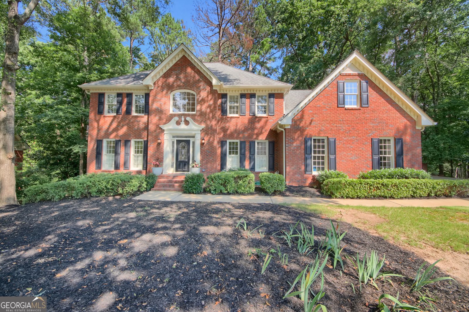 5435 Hoylake Court Duluth - 1