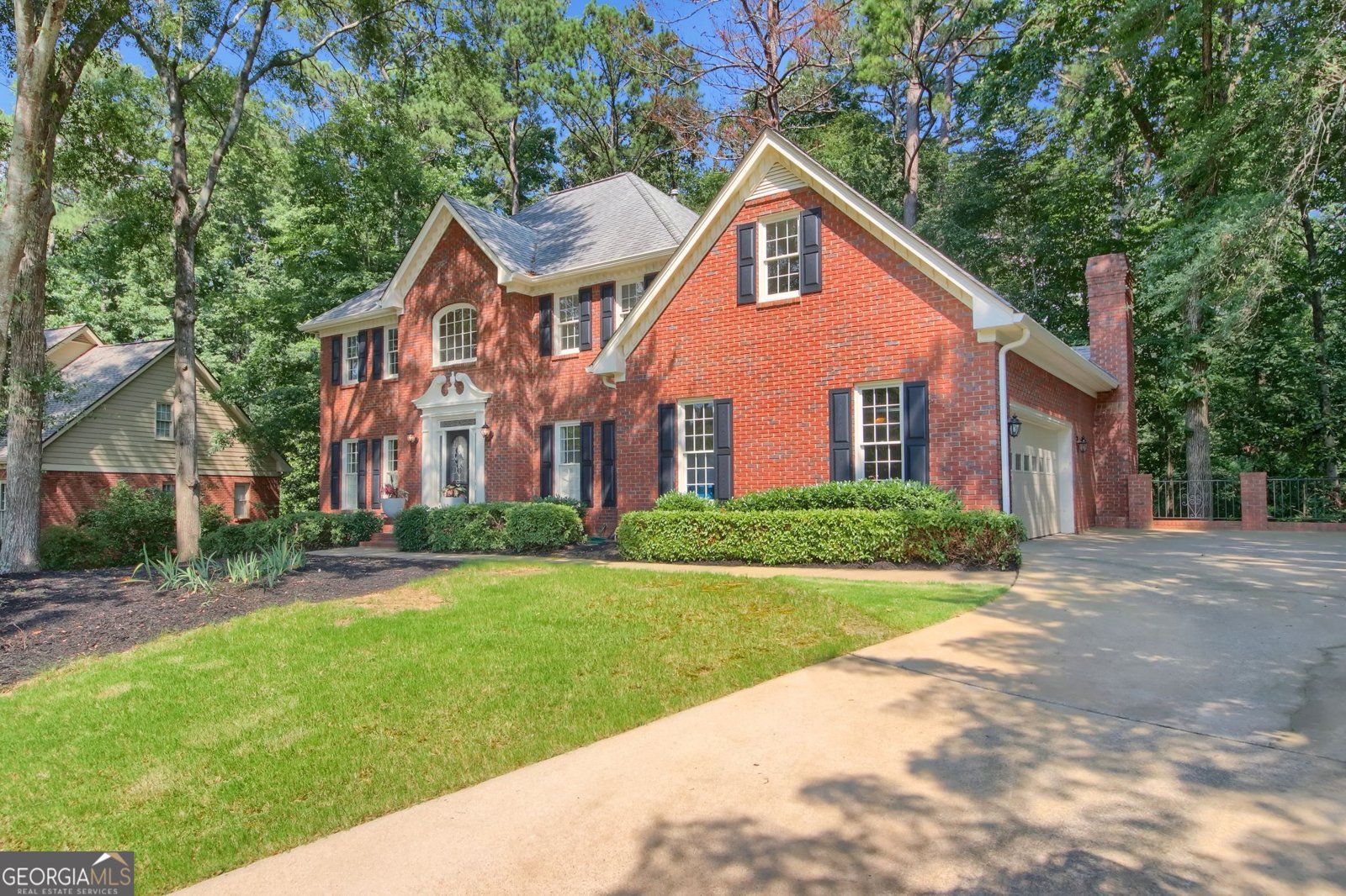 5435 Hoylake Court Duluth - 2