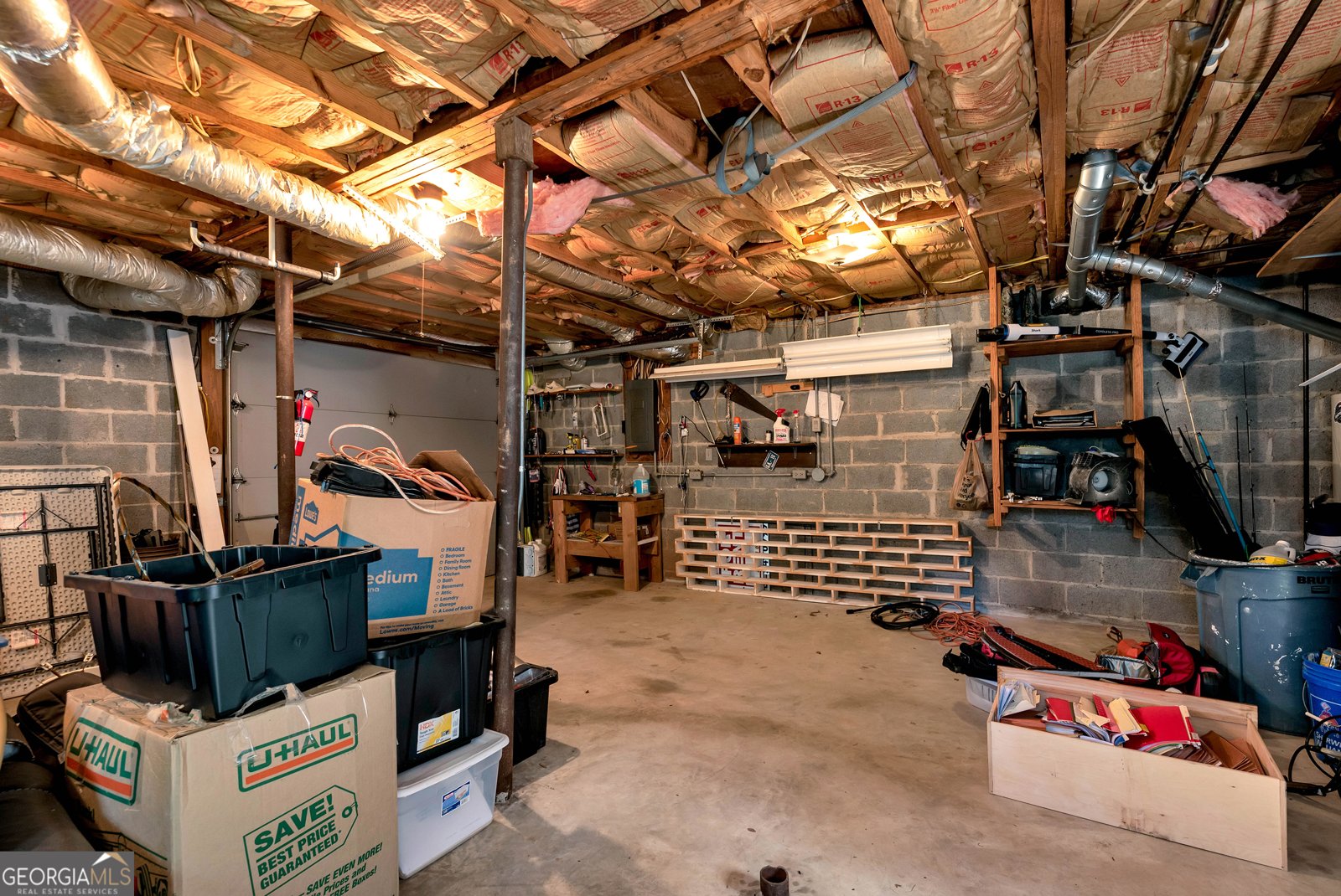 5981 Warpath Road Flowery Branch - 28
