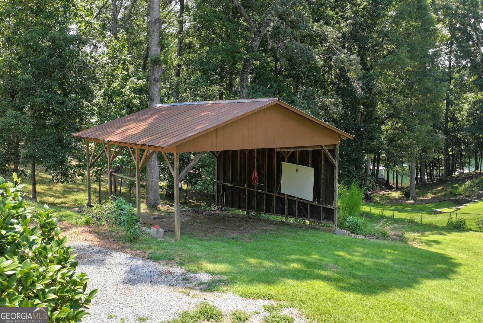 5981 Warpath Road Flowery Branch - 34