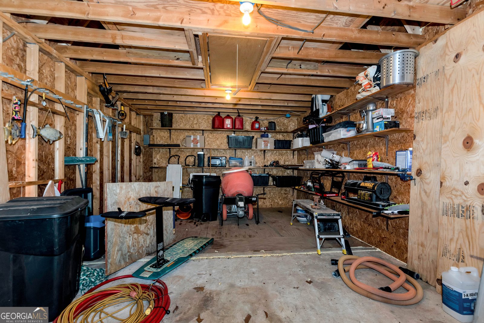 5981 Warpath Road Flowery Branch - 40