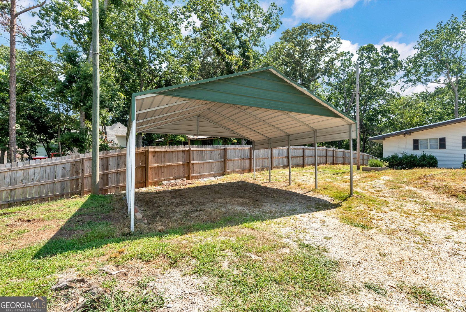 5981 Warpath Road Flowery Branch - 42