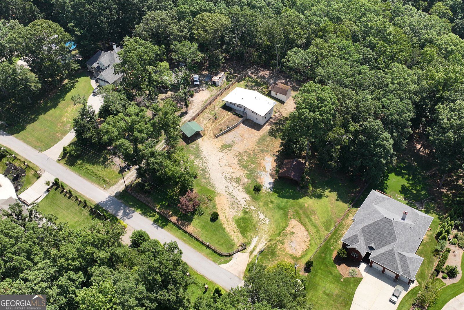 5981 Warpath Road Flowery Branch - 45