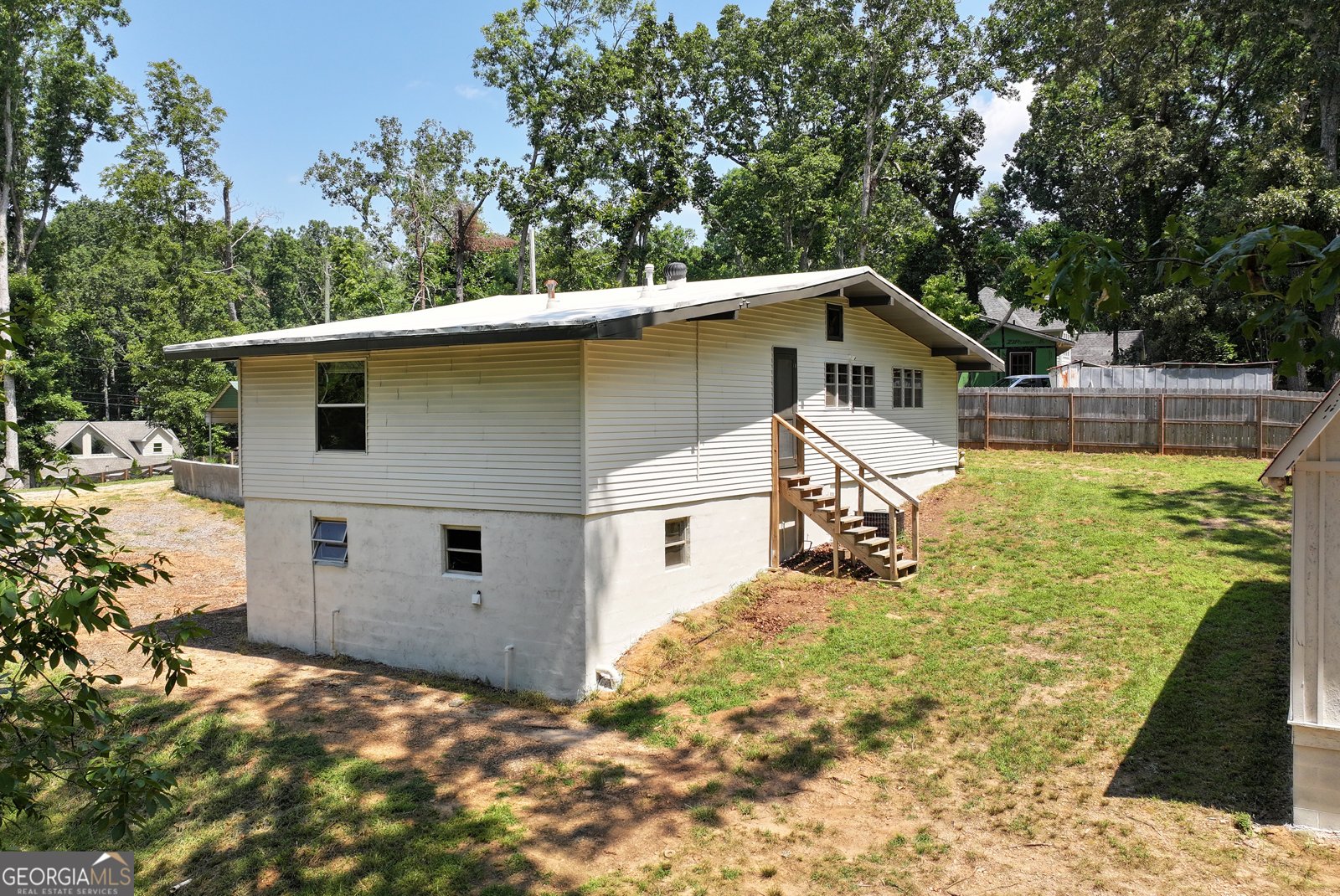 5981 Warpath Road Flowery Branch - 54