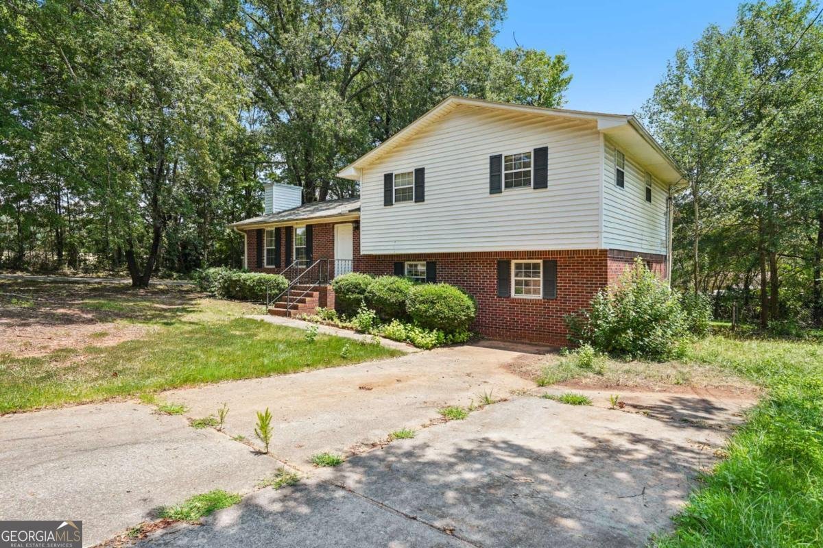 501 Forest Street Monroe - 1