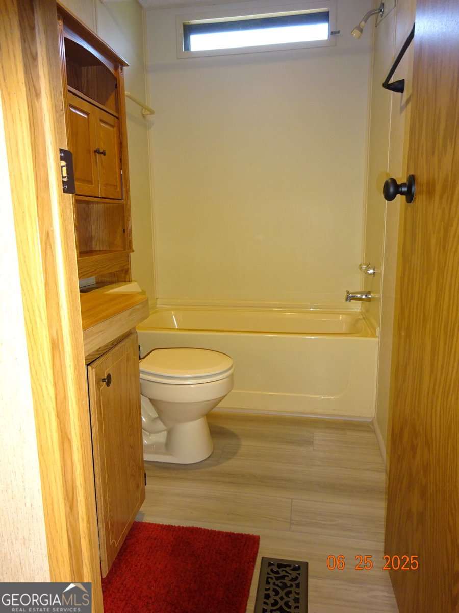 415 Burkhalter Circle Claxton - 10
