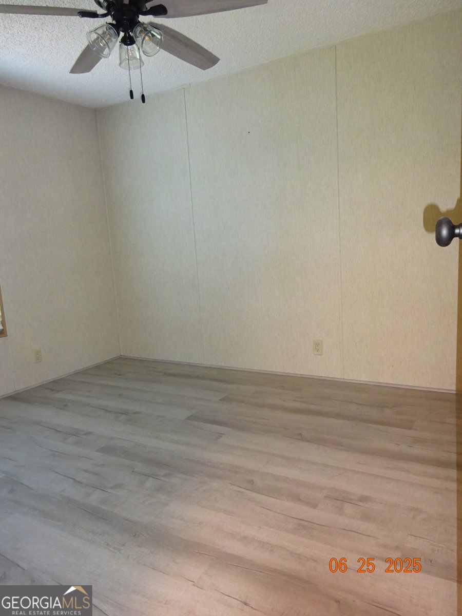 415 Burkhalter Circle Claxton - 9