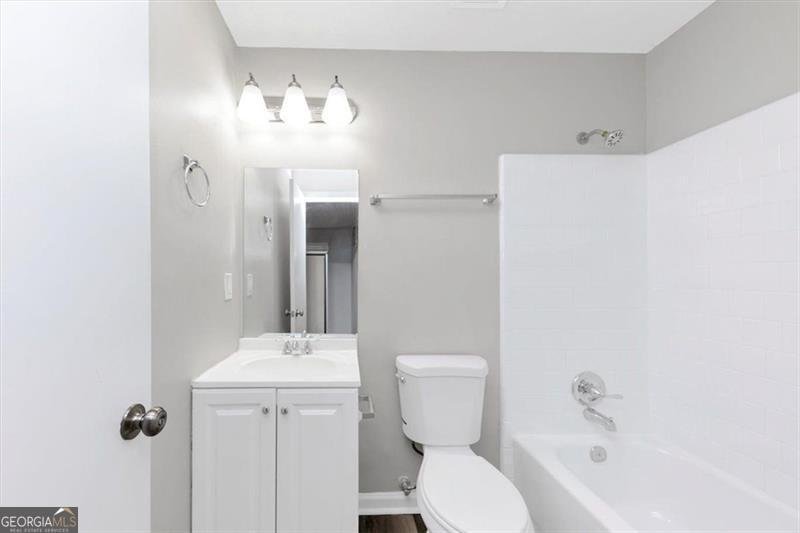 419 PRINCE OF WALES Stone Mountain - 21