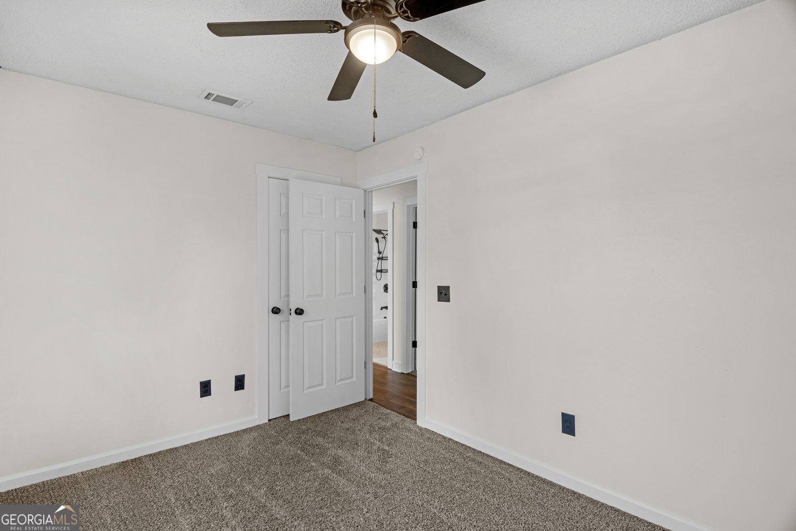 1052 Phantom Terrace Hinesville - 16