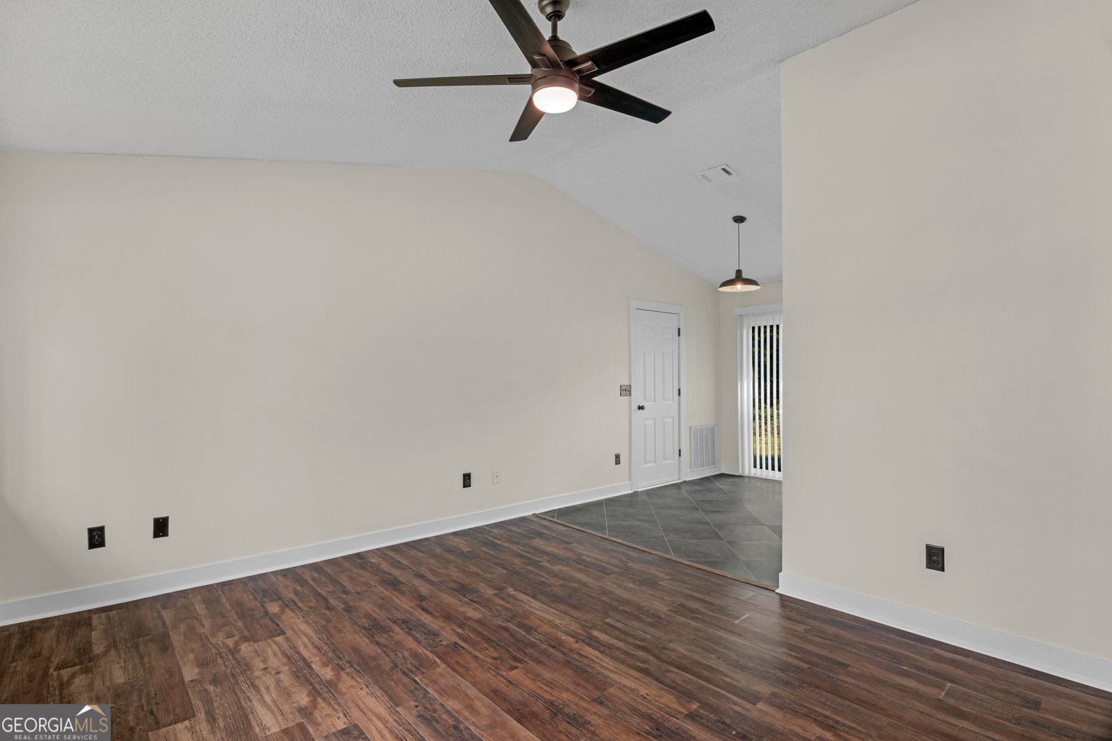 1052 Phantom Terrace Hinesville - 6