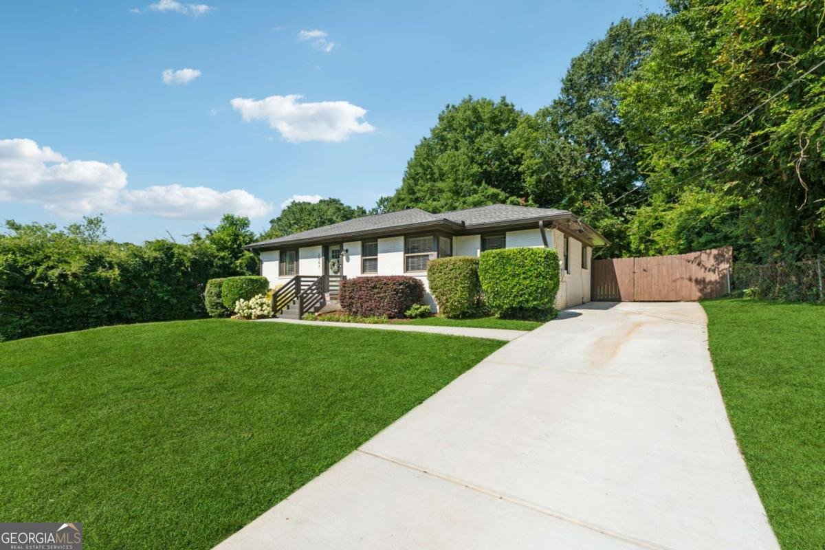 2547 Glendale Circle Smyrna - 2
