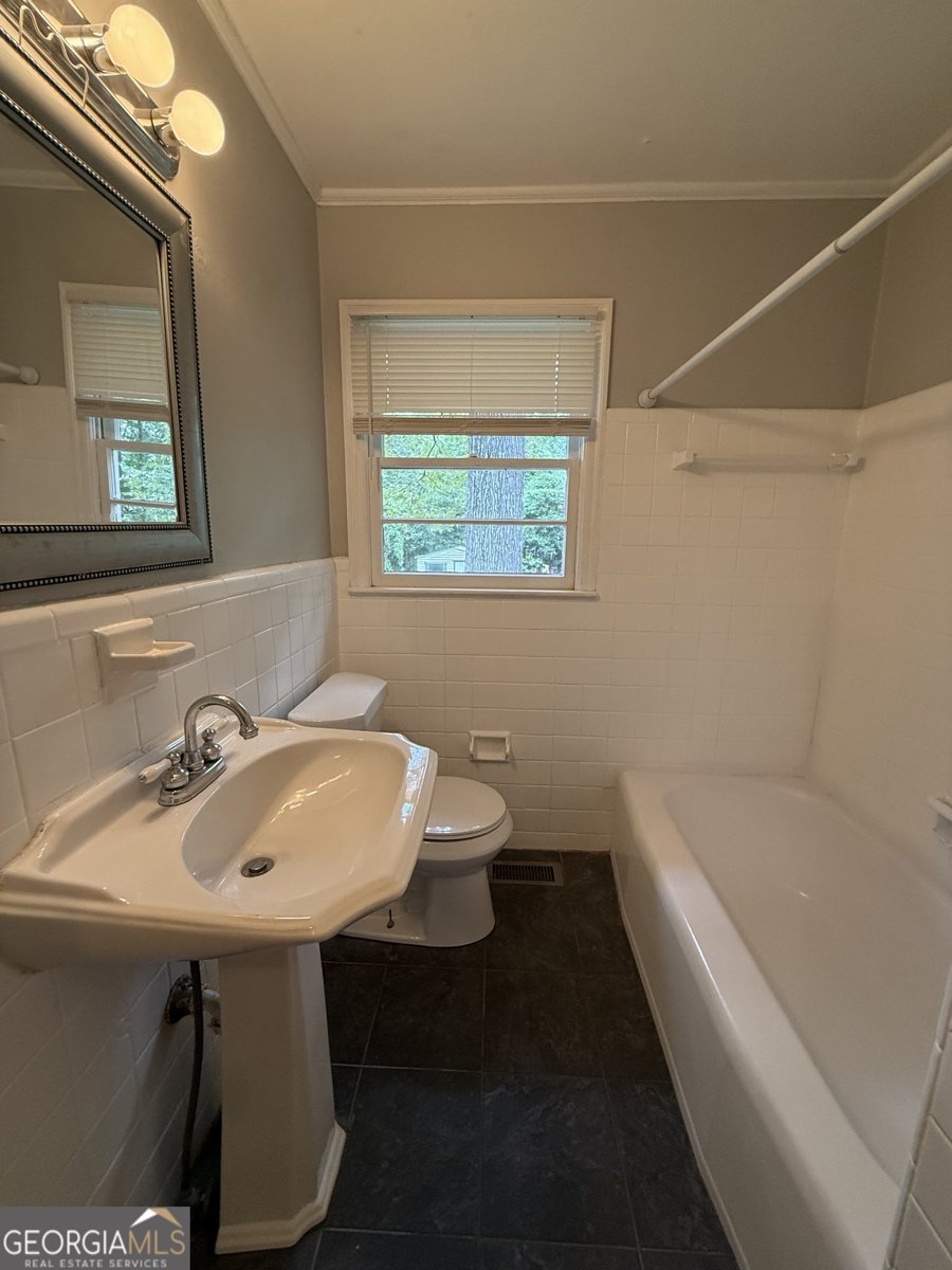 110 Dogwood Drive Lagrange - 22