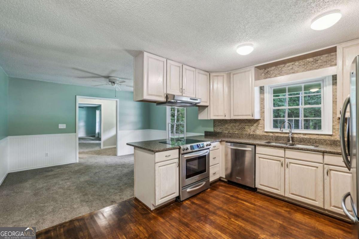 4645 Shallowford Road Roswell - 12