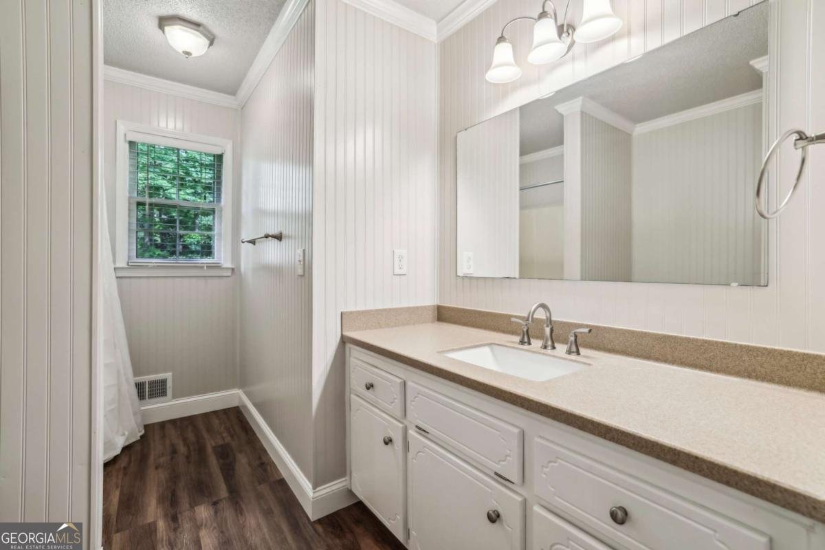 4645 Shallowford Road Roswell - 22
