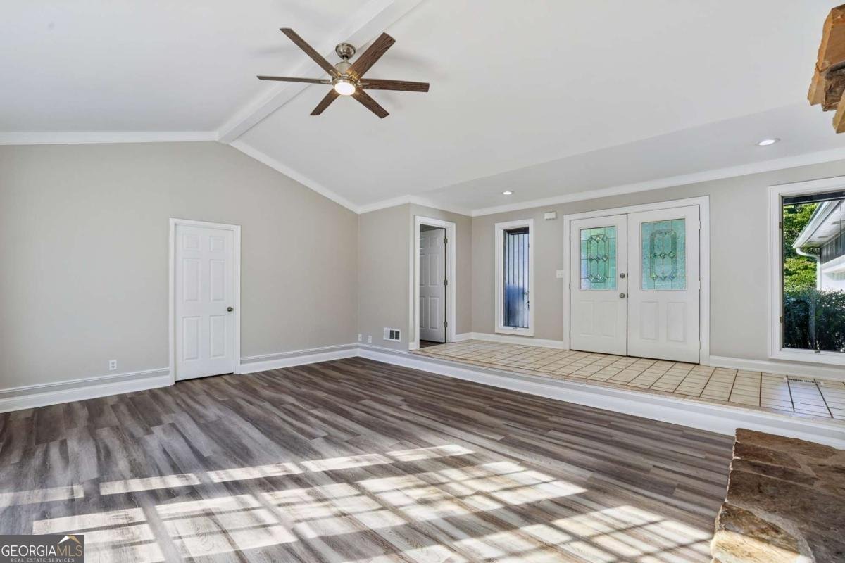 230 Hollyberry Court Roswell - 5