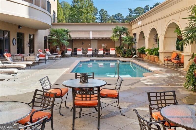 3286 Northside Parkway Atlanta - 3