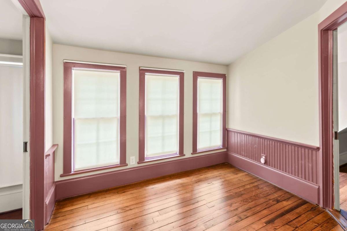 212 Yancey Road Arnoldsville - 11
