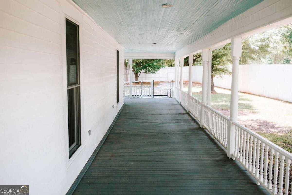 212 Yancey Road Arnoldsville - 25