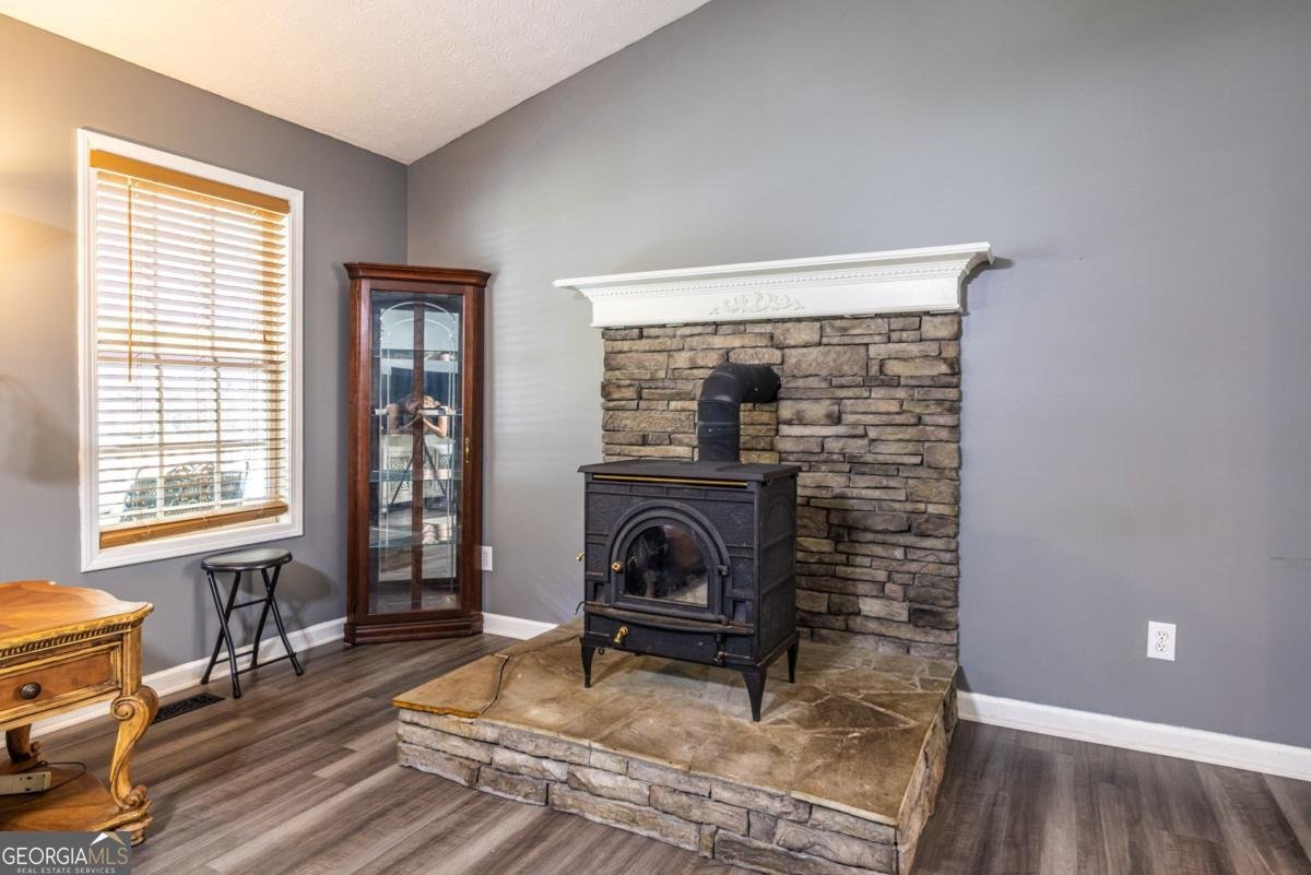 1462 Senator Road Douglasville - 14
