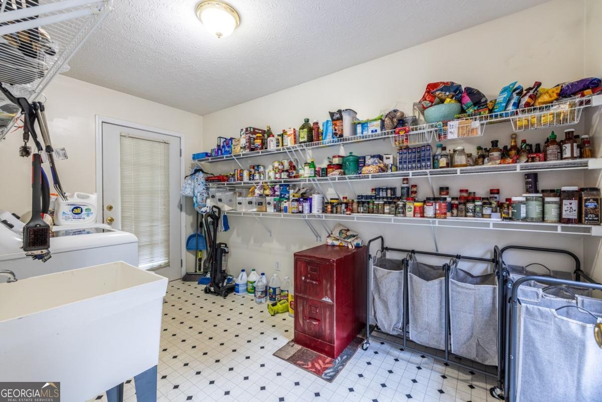 1462 Senator Road Douglasville - 32