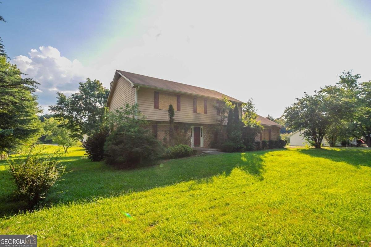 405 Fairfield Circle Fayetteville - 2