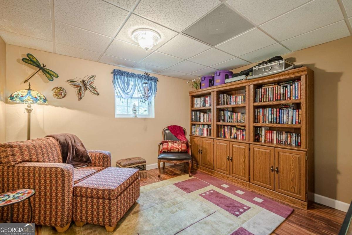 50 Pond Mill Court Silver Creek - 51