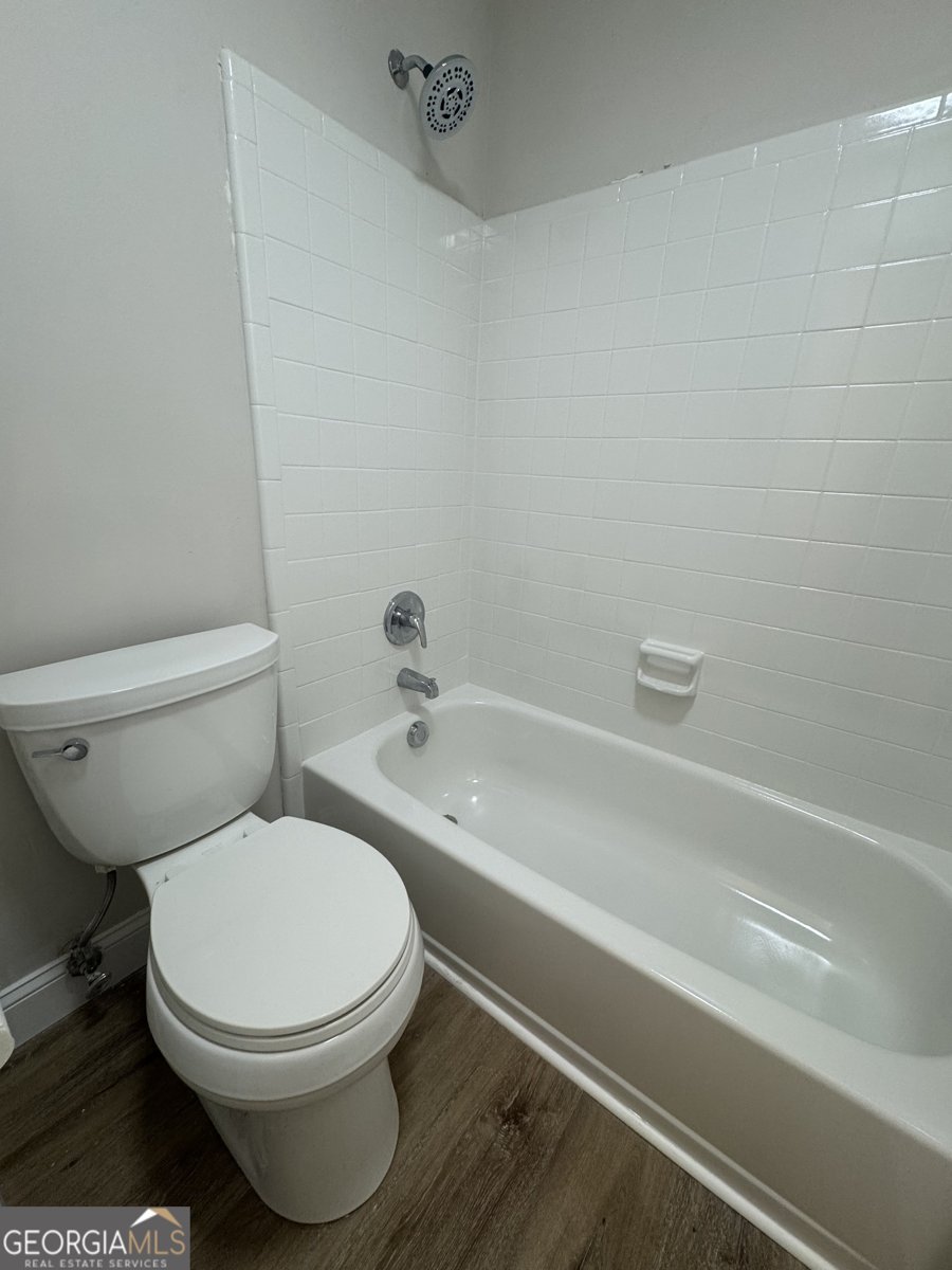 308 Warm Springs Circle Roswell - 9