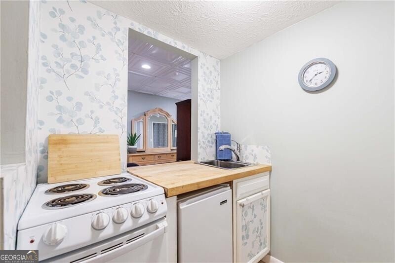 74 Goldrush Circle Sandy Springs - 38