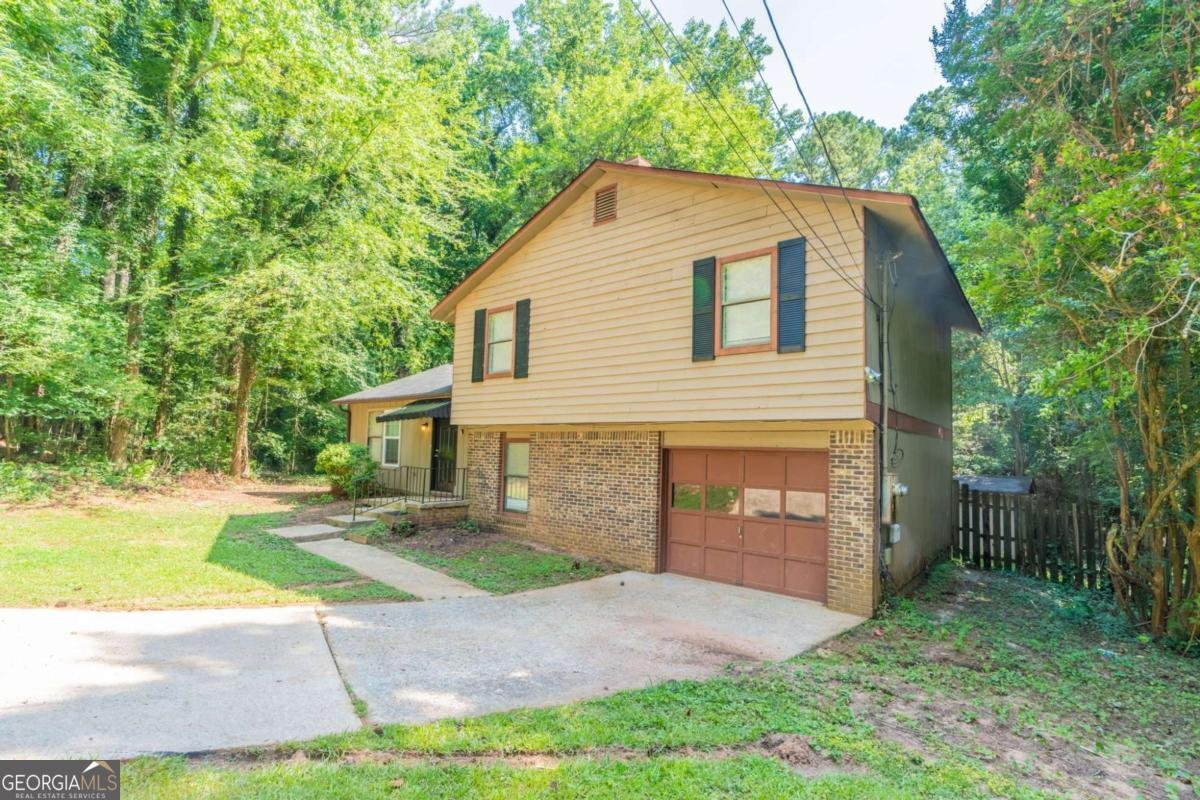 3830 Chimney Stone Court Ellenwood - 1
