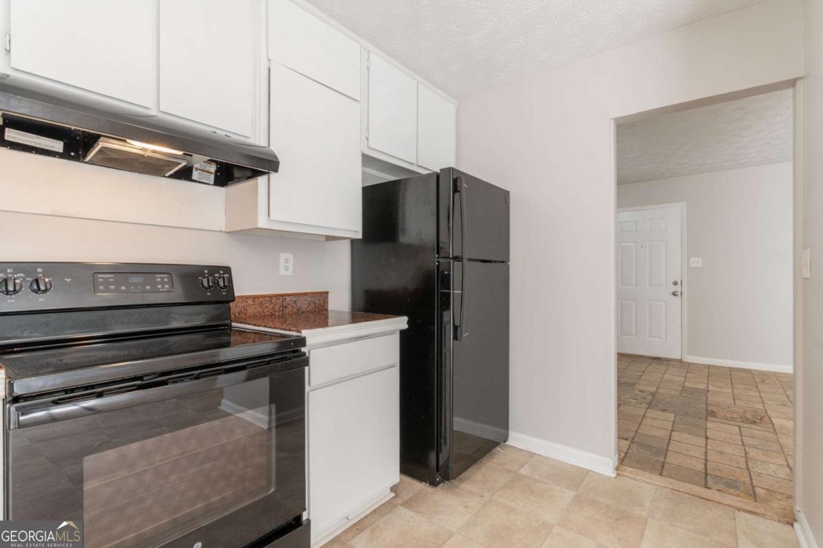 3830 Chimney Stone Court Ellenwood - 12