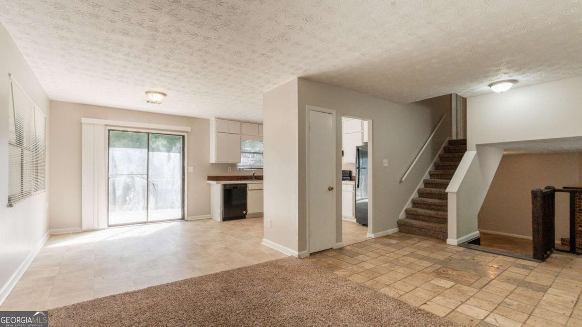 3830 Chimney Stone Court Ellenwood - 15