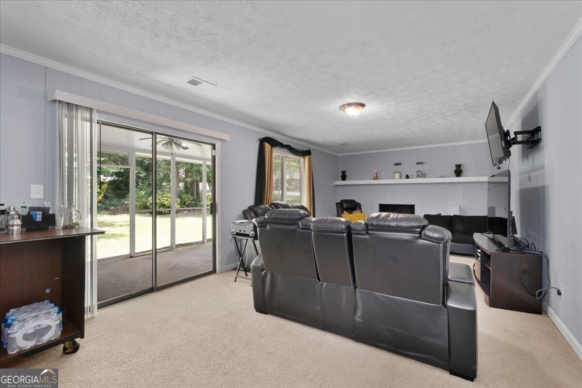 6865 Shangrila Way Riverdale - 16