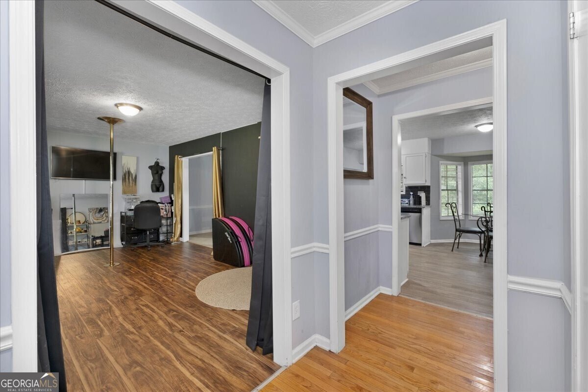 6865 Shangrila Way Riverdale - 7