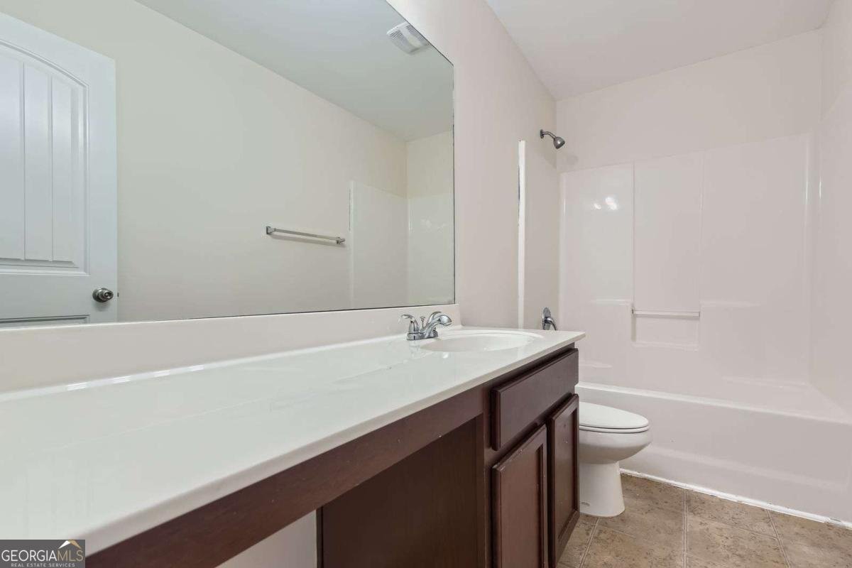5863 San Gabriel Lane Atlanta - 25