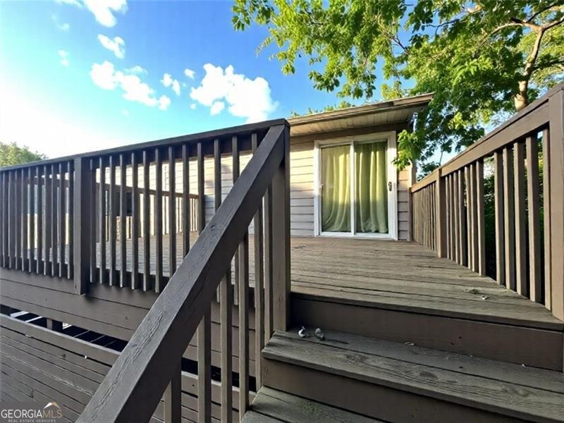 1296 NORTHWEST Drive Atlanta - 22