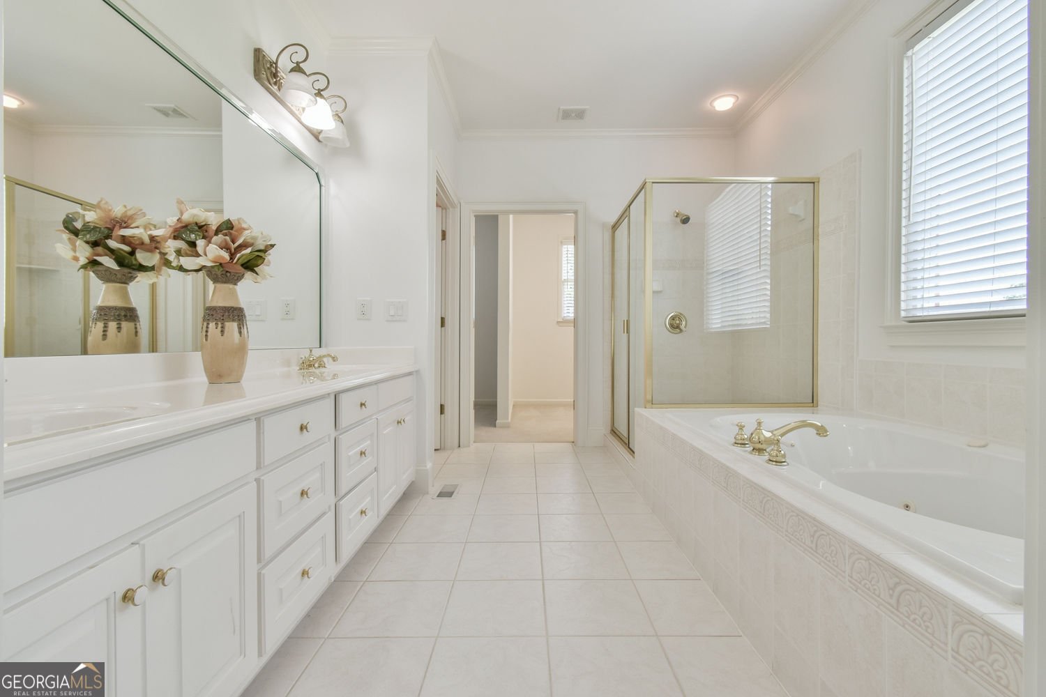 1136 Hiddenbrook Lane Lane Suwanee - 31