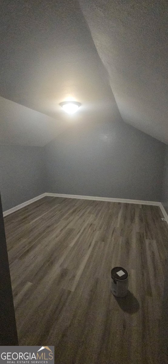 201 RIDGE Menlo - 7