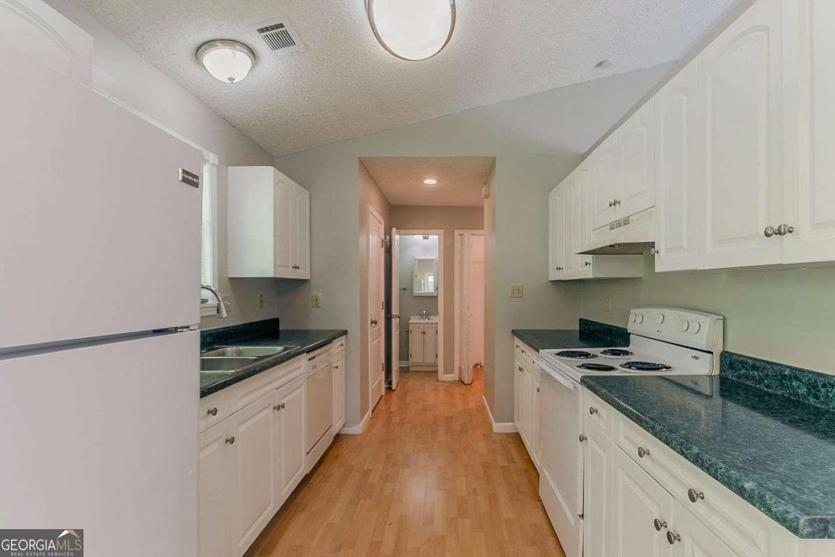 6726 Cambridge Drive Rex - 8