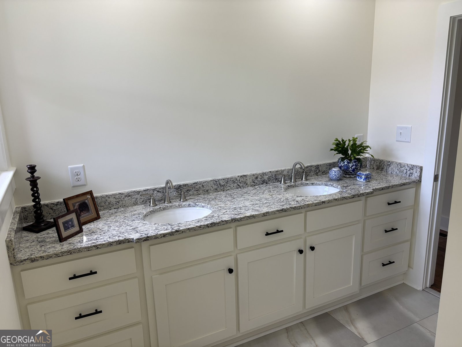 107 JOHNSON Street Cartersville - 20
