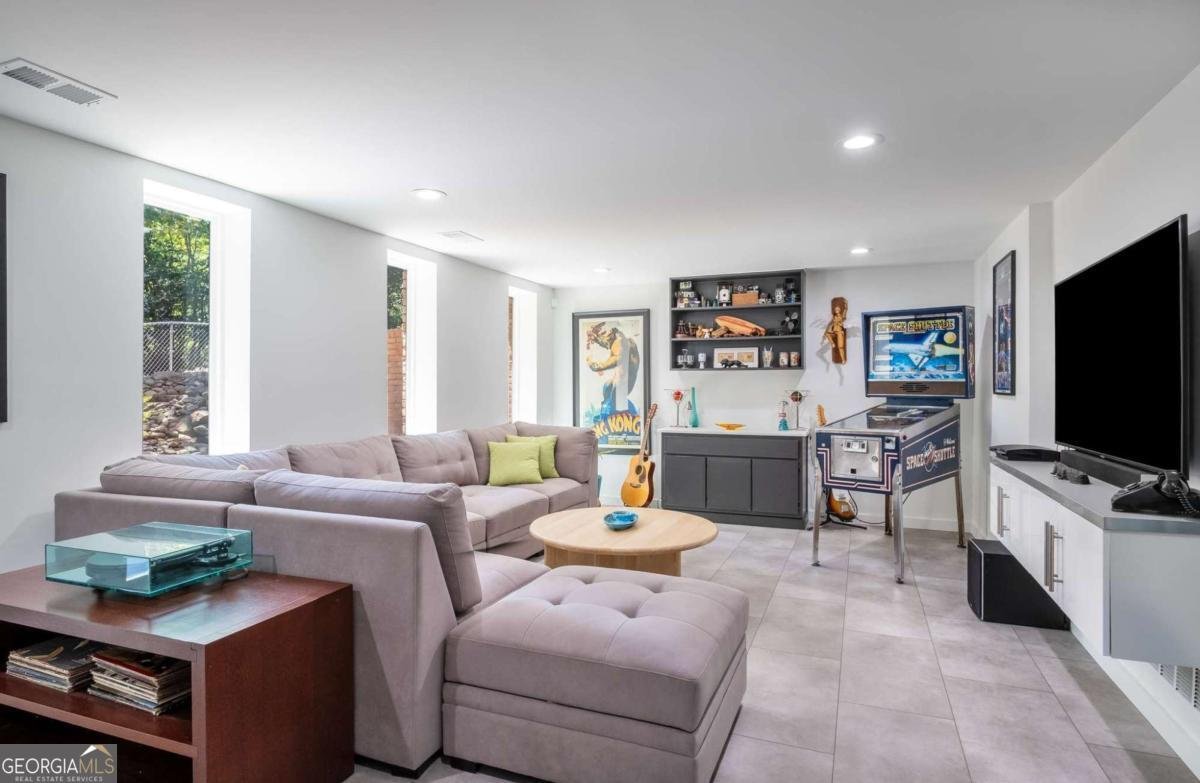 2066 Fairgreen Drive Tucker - 37