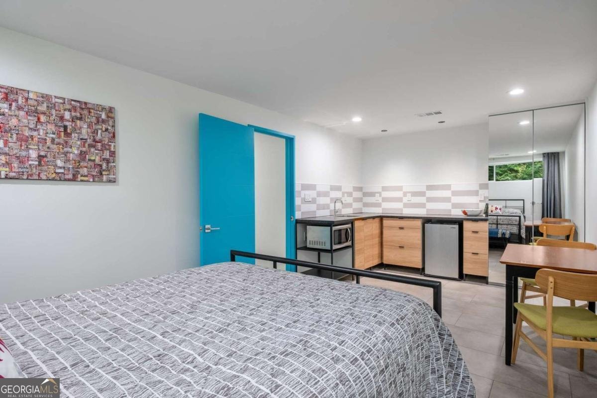 2066 Fairgreen Drive Tucker - 43