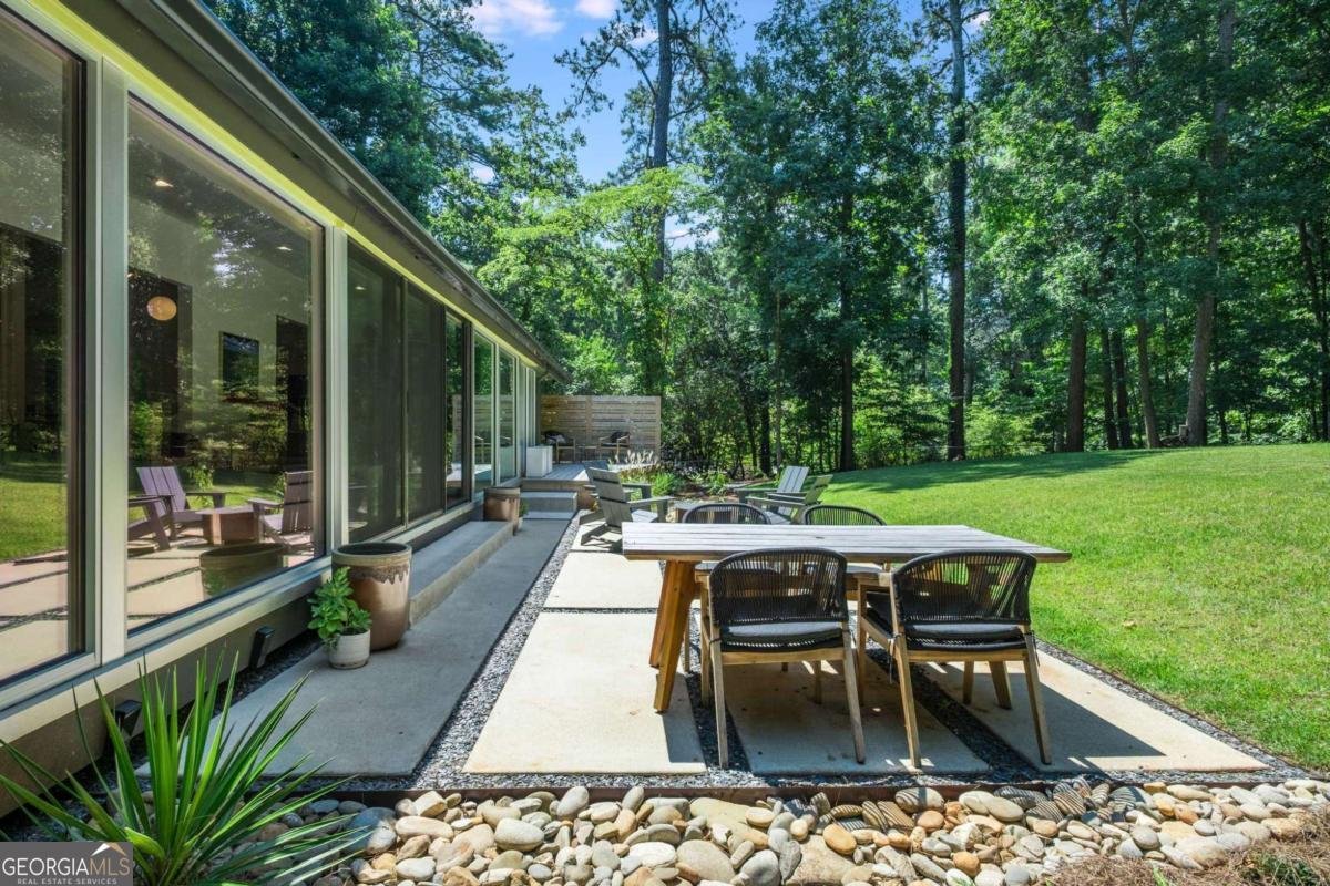 2066 Fairgreen Drive Tucker - 50