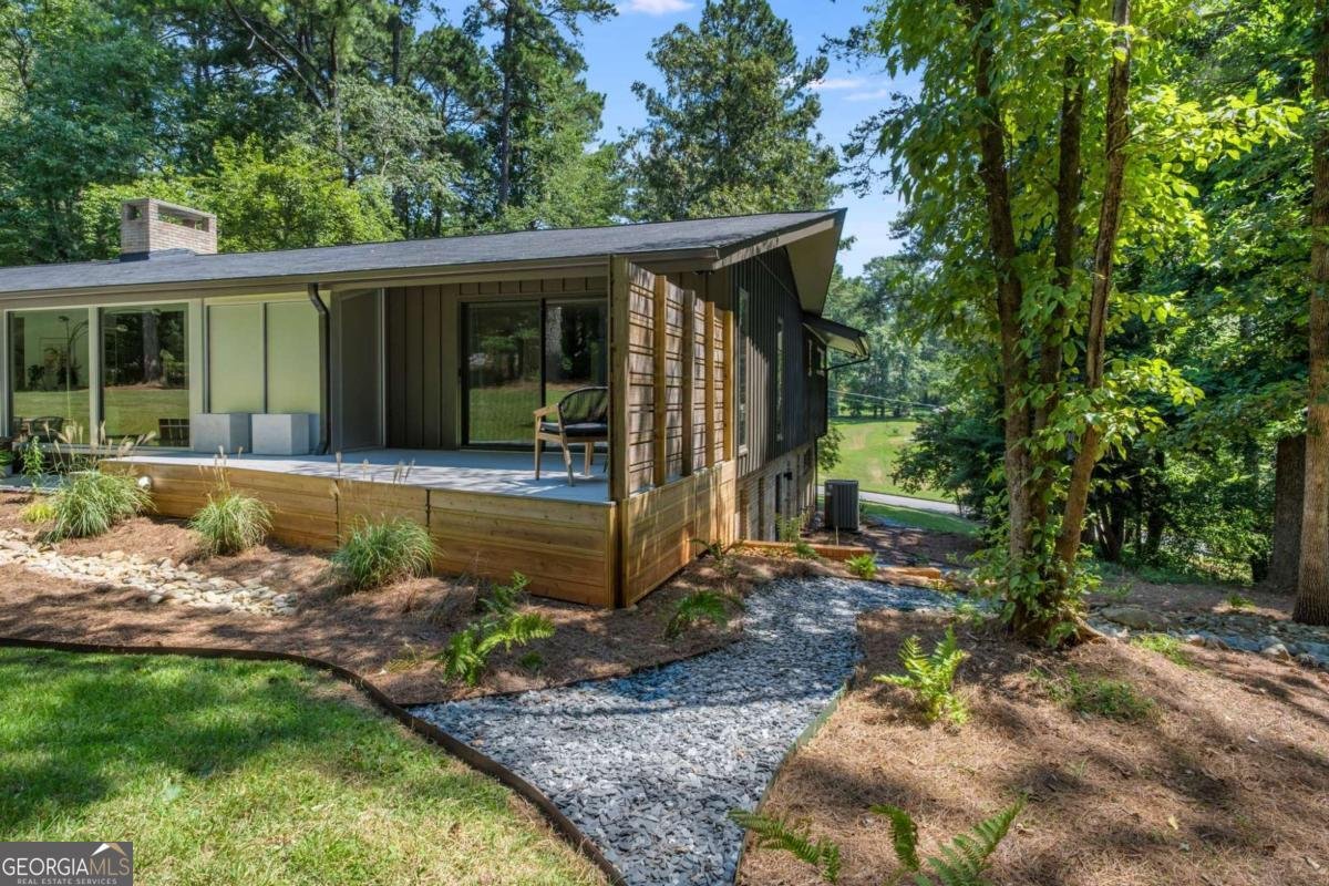 2066 Fairgreen Drive Tucker - 52
