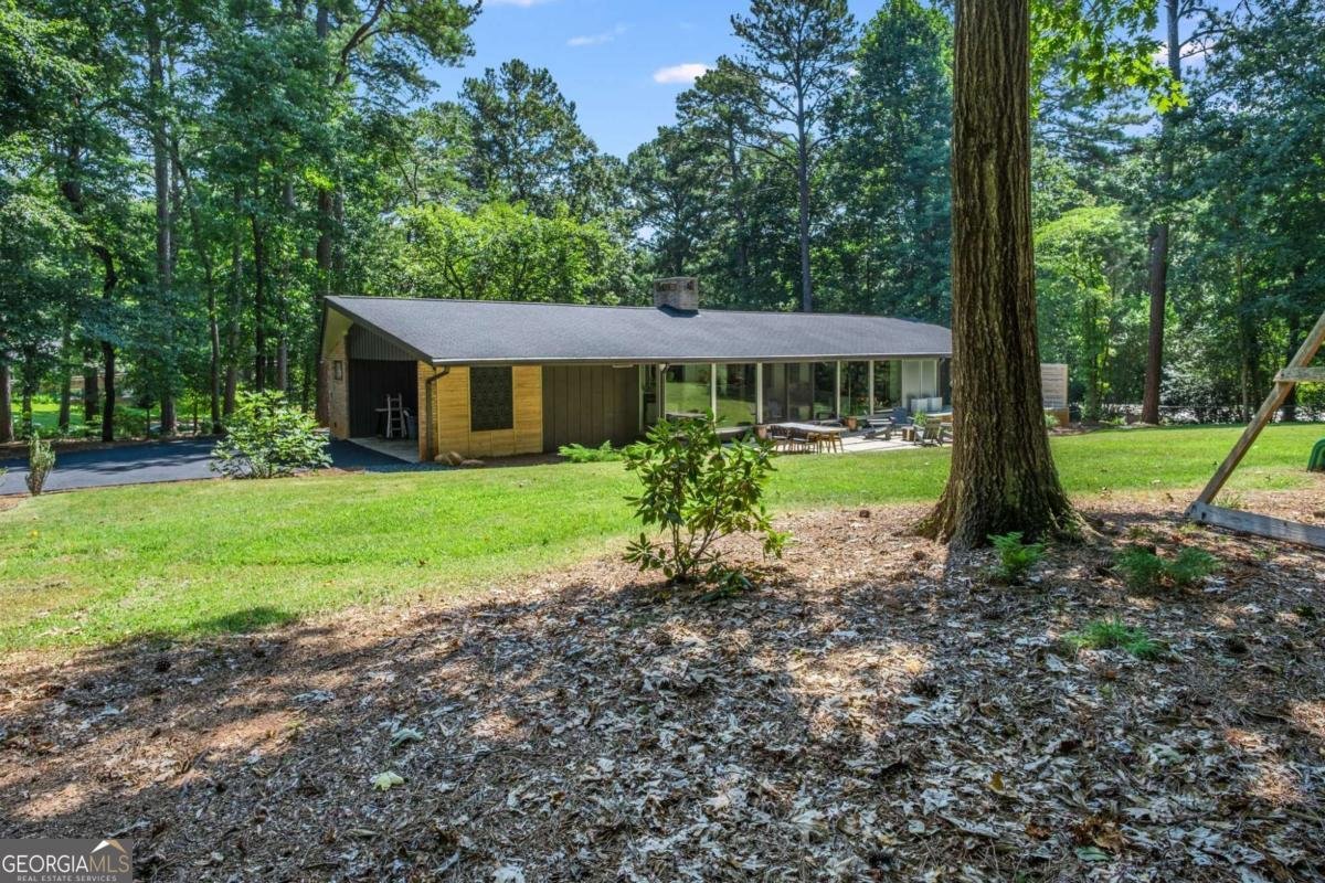 2066 Fairgreen Drive Tucker - 55